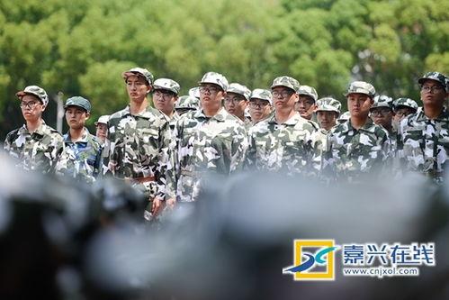 51吃瓜军训,揭秘军营生活，体验青春蜕变